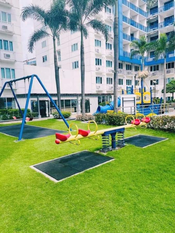 Rhm Sea Residences Condostaycation Moa,Smx Pasay Esterno foto