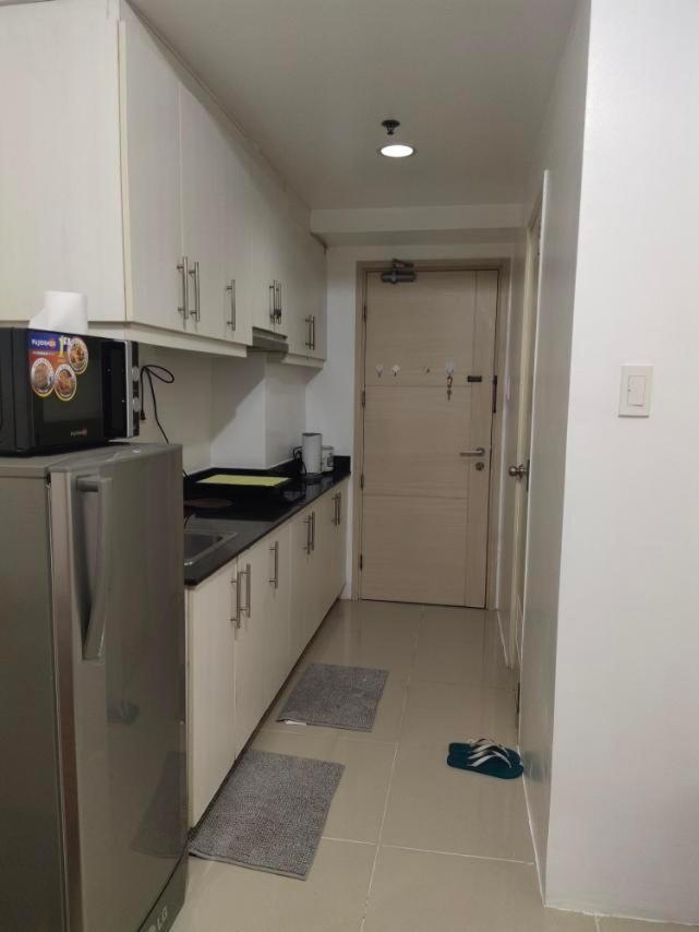 Rhm Sea Residences Condostaycation Moa,Smx Pasay Esterno foto